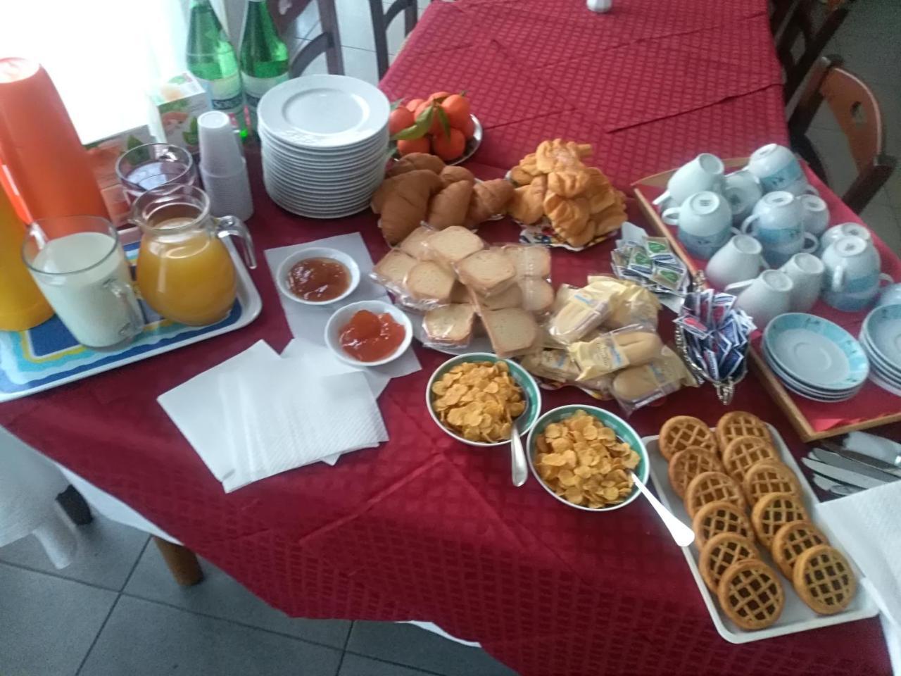 Hotel La Congiura Dei Baroni Teggiano Buitenkant foto